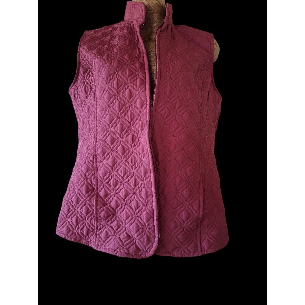 Quilted Diamond Pattern Sleeveless Vest With Full Zip Closure In Raspberry Pink